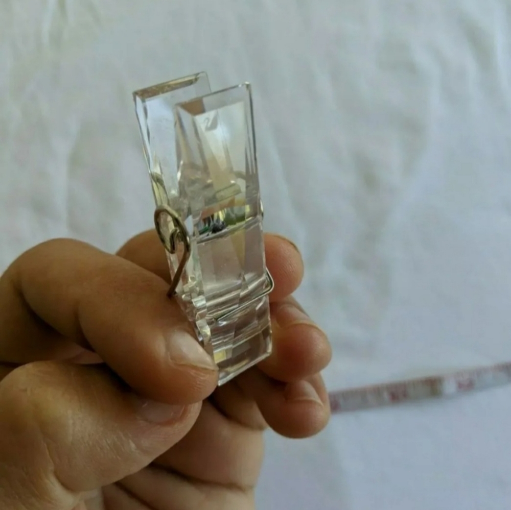 Swarovski crystal Pin